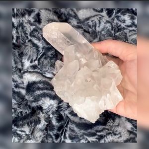 Clear Quartz Crystal Cluster 🤍